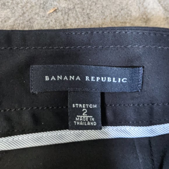 Banana Republic Black Stretch Mini Skirt Women's Size 2 - Picture 3 of 4